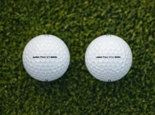 Titleist pro V1 2025