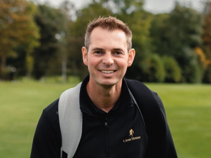Simon Robinson