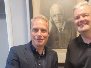 Richard Wheatley (right)