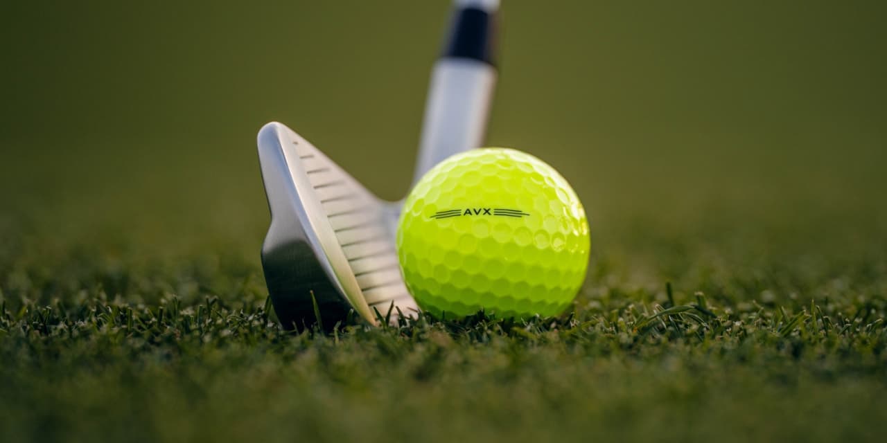 Titleist AVX golf balls