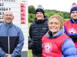 Golf volunteers