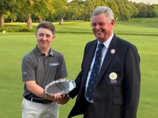 Ollie Scott with YUGC president Bruce Light