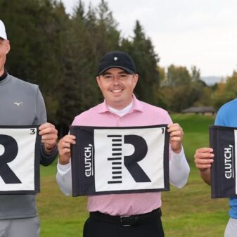 Ben Hutchinson (centre)