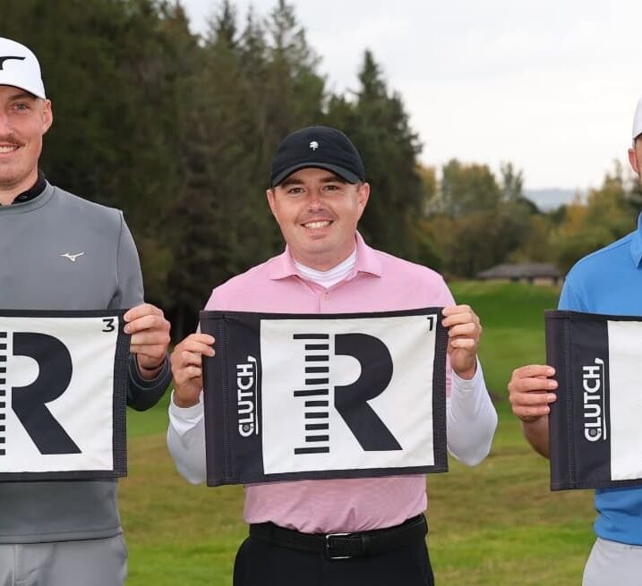 Ben Hutchinson (centre)