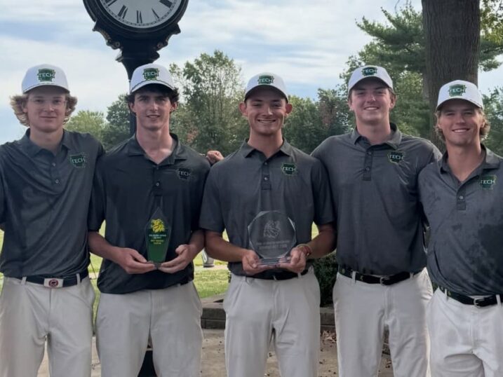 Cameron Twynholm and the Arkansas Tech University team