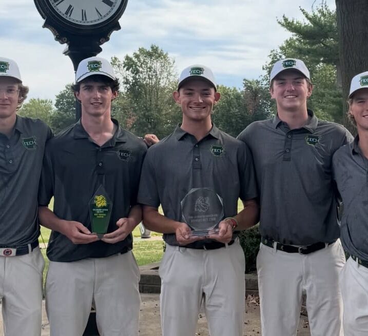 Cameron Twynholm and the Arkansas Tech University team